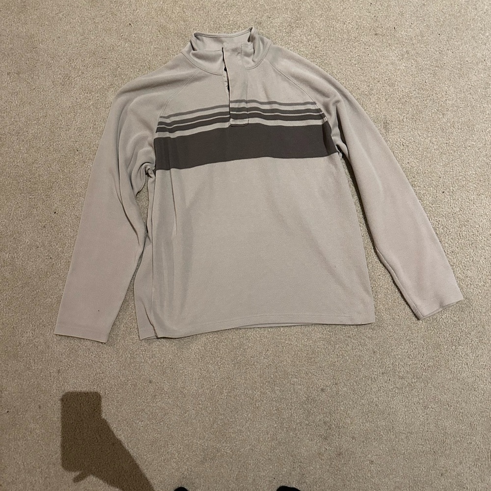 GAP Gray Zip Up Jacket with Quarter Zip and Long Sleeves